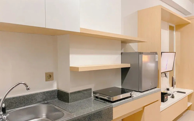 Good Deal And Elegant Studio Transpark Cibubur Apartment