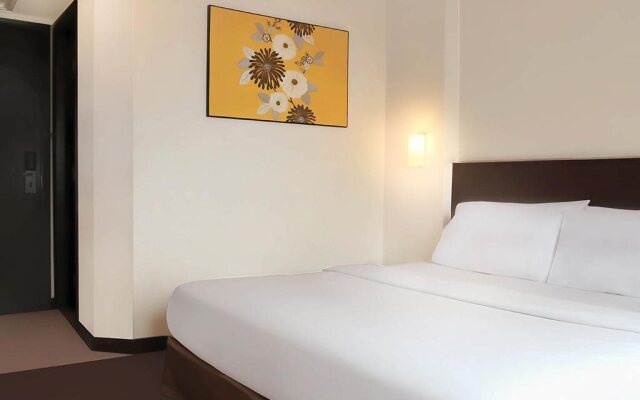 Summer View Hotel