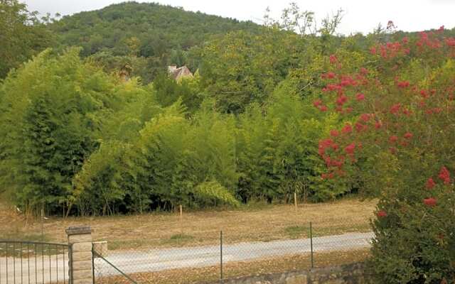 Les Noyers