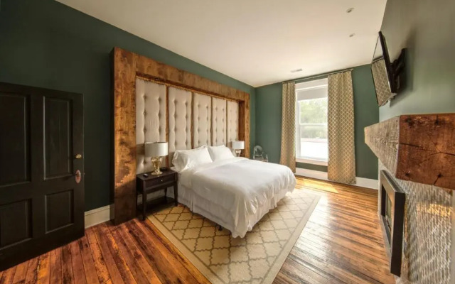 The Harkness Hotel