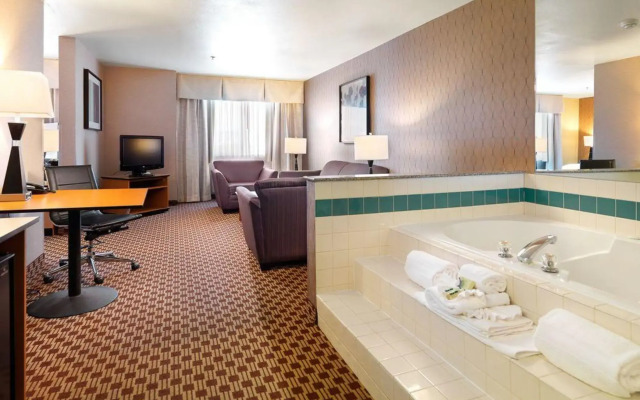 Crystal Inn Hotel & Suites West Valley City