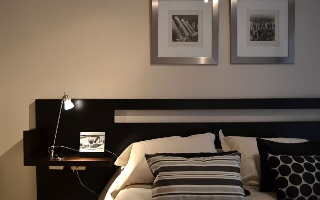 Plaza Suites Apartments