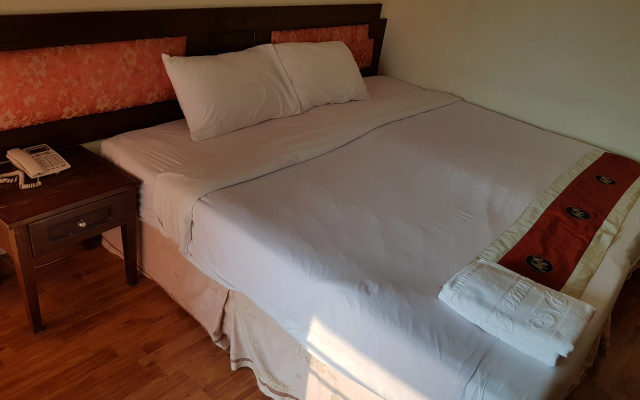 Pangviman Place Resotel
