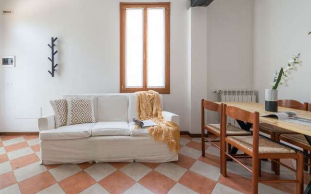 Close to Venice Apartment
