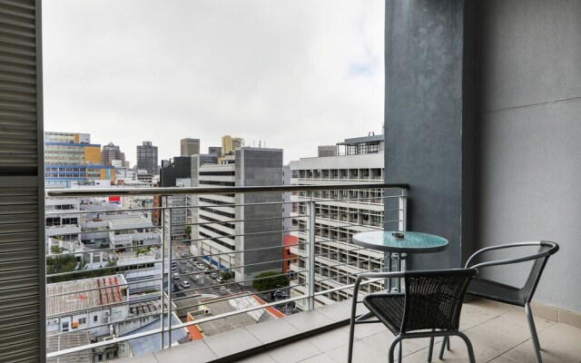 Eco Balcony Sentinel Apartment 1006