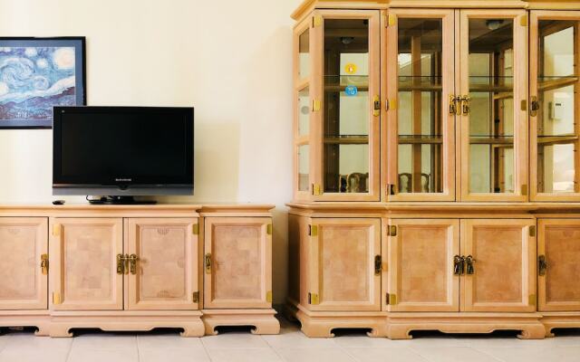 OYO 103 Home Classy-Discovery Garden