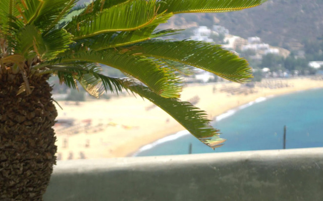 Levantes Ios Boutique Hotel