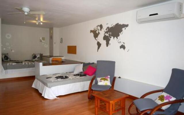 Manuiti Apartment - Punaauia - 2 Bdr - Wifi - A/C - Pool - Up To 7 People