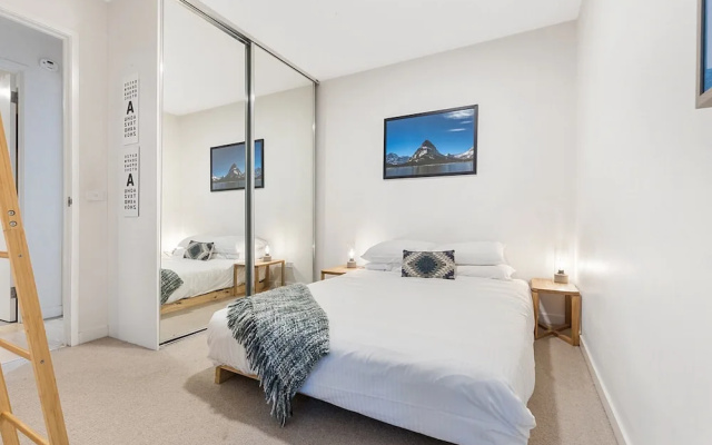 City View Haven in South Melbourne – Guest Rooms – Melbourne