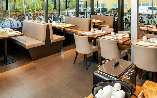 ibis Zurich Adliswil