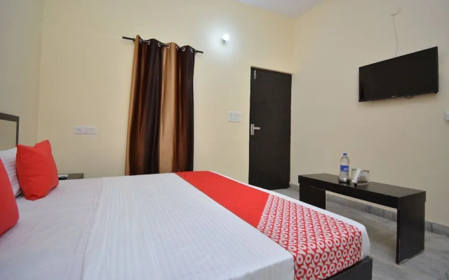 Jass Stays By OYO Rooms