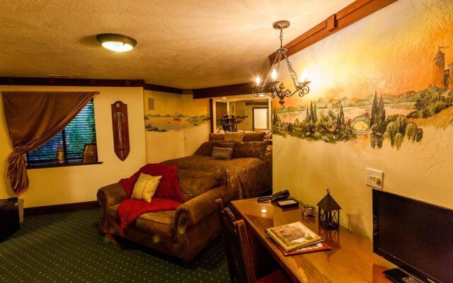 Castle Creek Inn