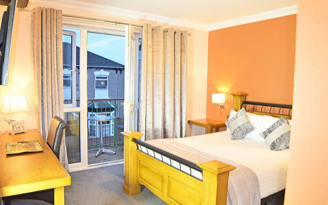 Dovedale Hotel