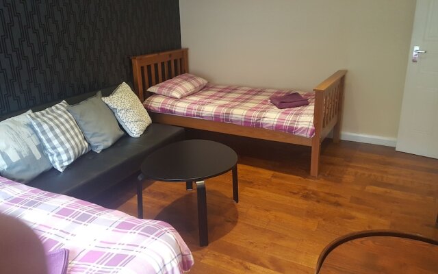 North Woodside Place - 1 Bedroom