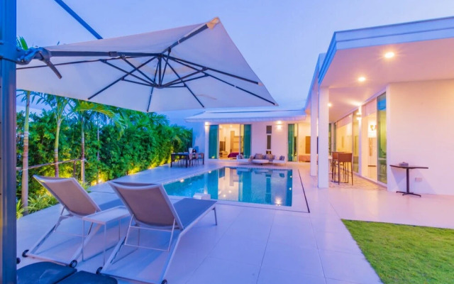 Modern 2 Bedroom Pool Villa PMK-B1