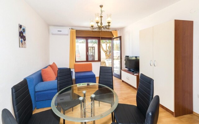 Beautiful Home in Trogir With Wifi and 3 Bedrooms