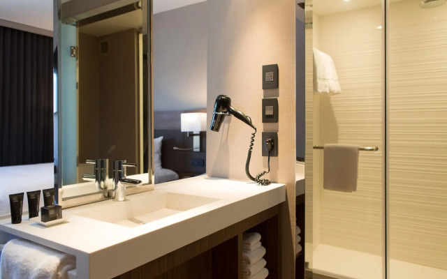 AC Hotel Kansas City Plaza