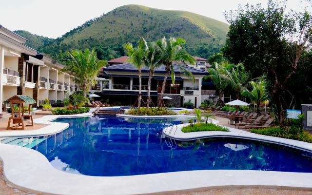 Mo2 Lagoon Coron