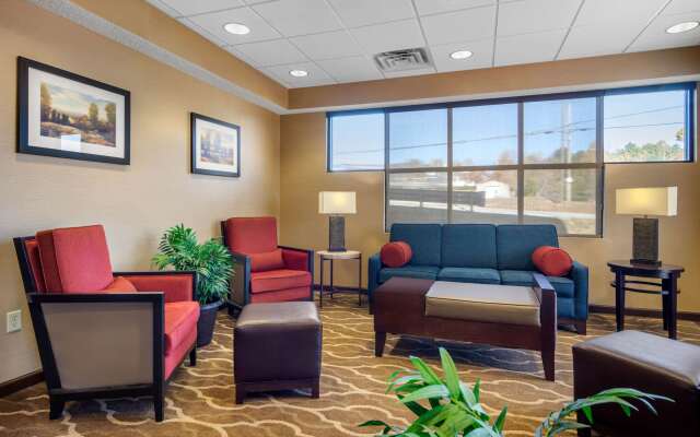 Comfort Inn & Suites La Grange