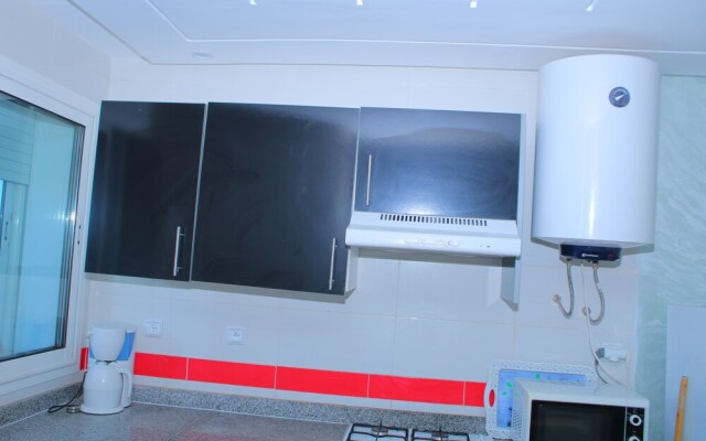 Bouznika Apartment 2021