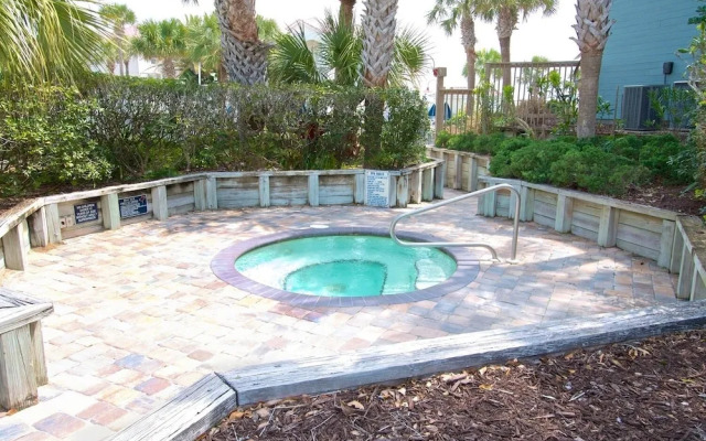 Seas the Day Ocean Views!