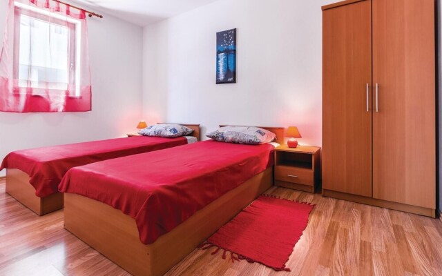 Stunning Home in Fazana With Wifi and 2 Bedrooms