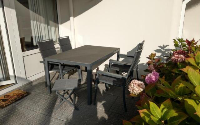 Lord Nelson Apartment 13