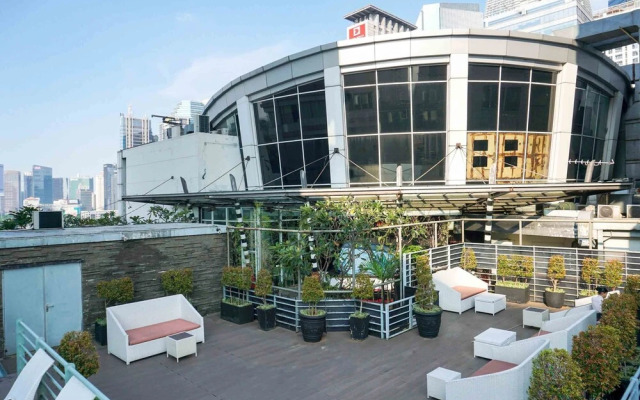 High Floor And Strategic 3Br Apartment At Fx Residence