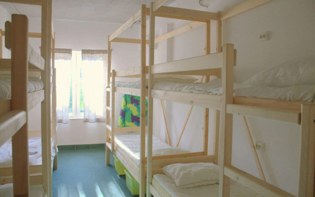 Hostel WьISHKA