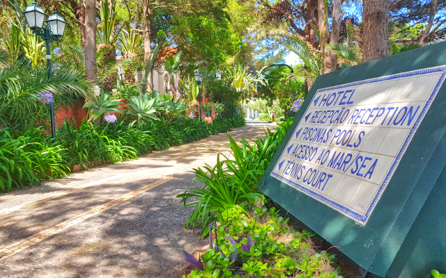 Albatroz Beach & Yacht Club