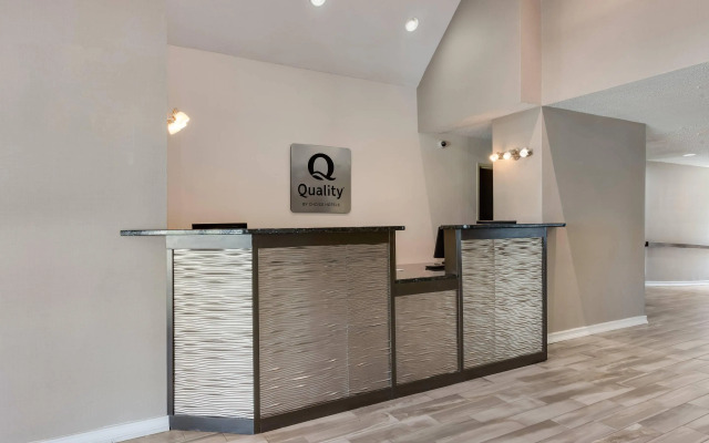 Quality Inn Lees Summit - Kansas City