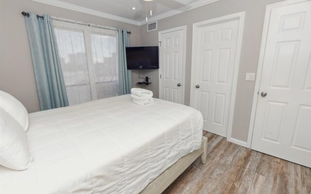 Sandpiper Cove 2138 2 Bedroom Condo by RedAwning