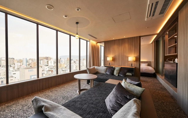 WeBase TAKAMATSU - Hostel