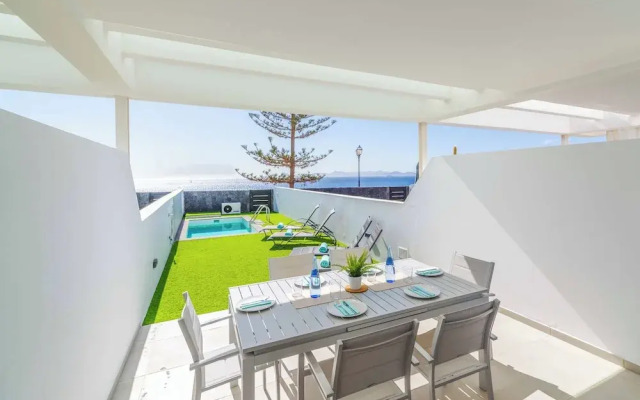 Marina Suite Villa Agua