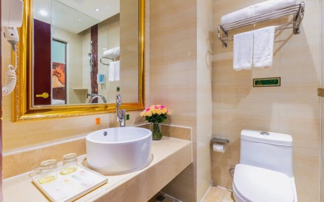 Vienna Hotel Shenzhen Guanlan Guanguang Road Fushikang Branch