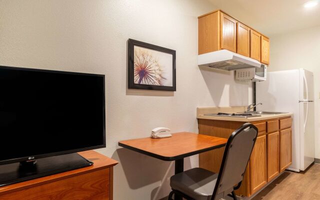WoodSpring Suites Conroe