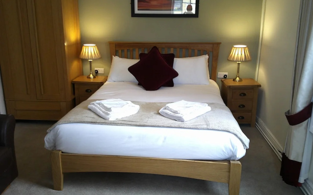 The Crown Hotel