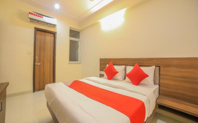 OYO 24565 Hotel Morgan