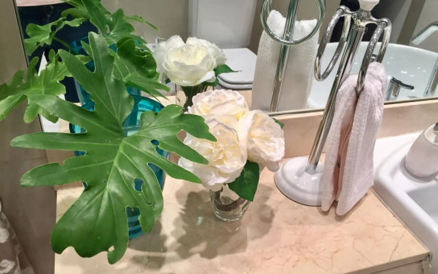 Luxury Apartment Tagle