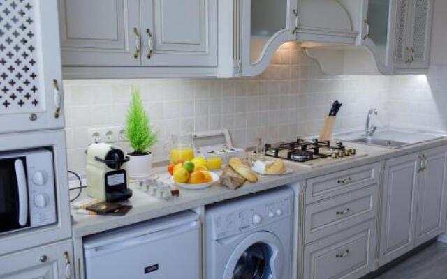 Royal Suite Apartment with Jacuzzi