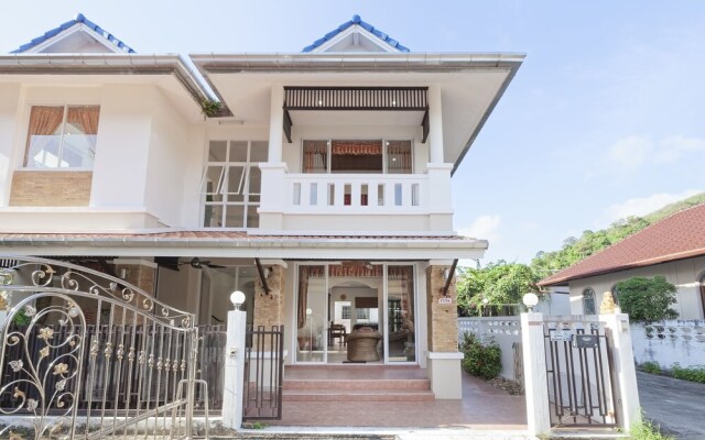 Karon Hill Villa