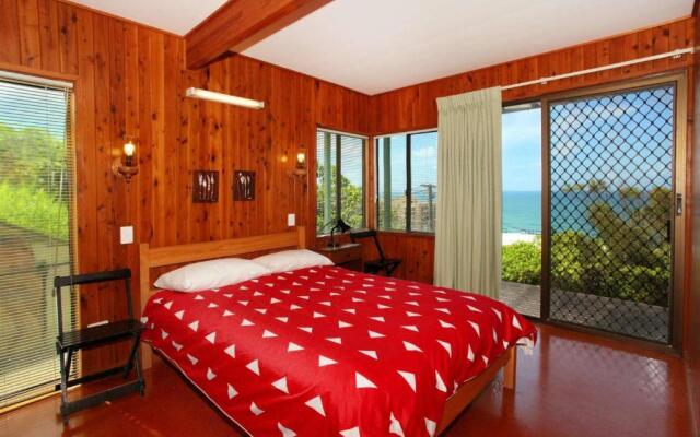 38 Pacific Terrace, Coolum Beach - Linen supplied