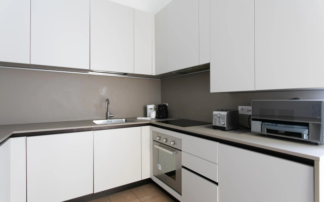 Infinite House Guglie