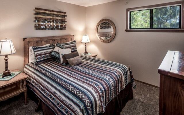 English - Three Bedroom Cabin