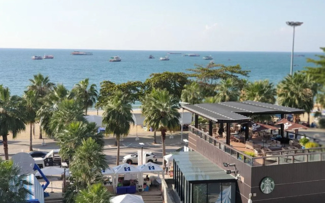 The Chezz Condominium by Patsamon