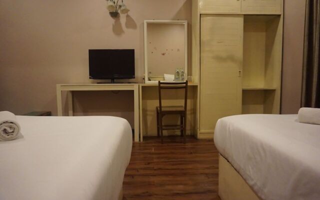 Queens Hotel