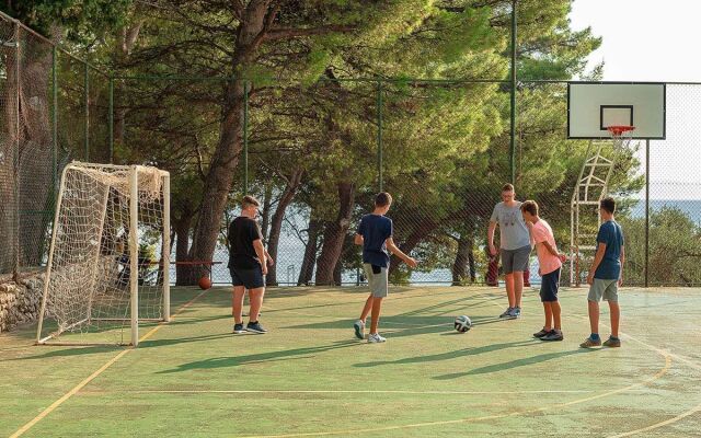 Sunny Makarska by Valamar
