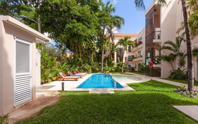 Via Tendenza Condos