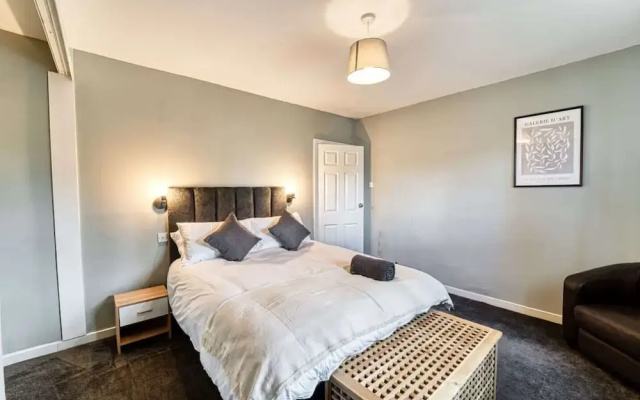 Host Stay Birches Barn