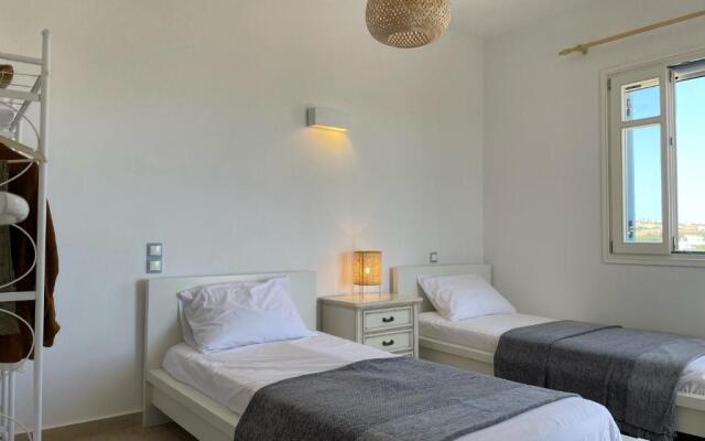 Rosemary Residence in Ampelas. 3 bedroom house